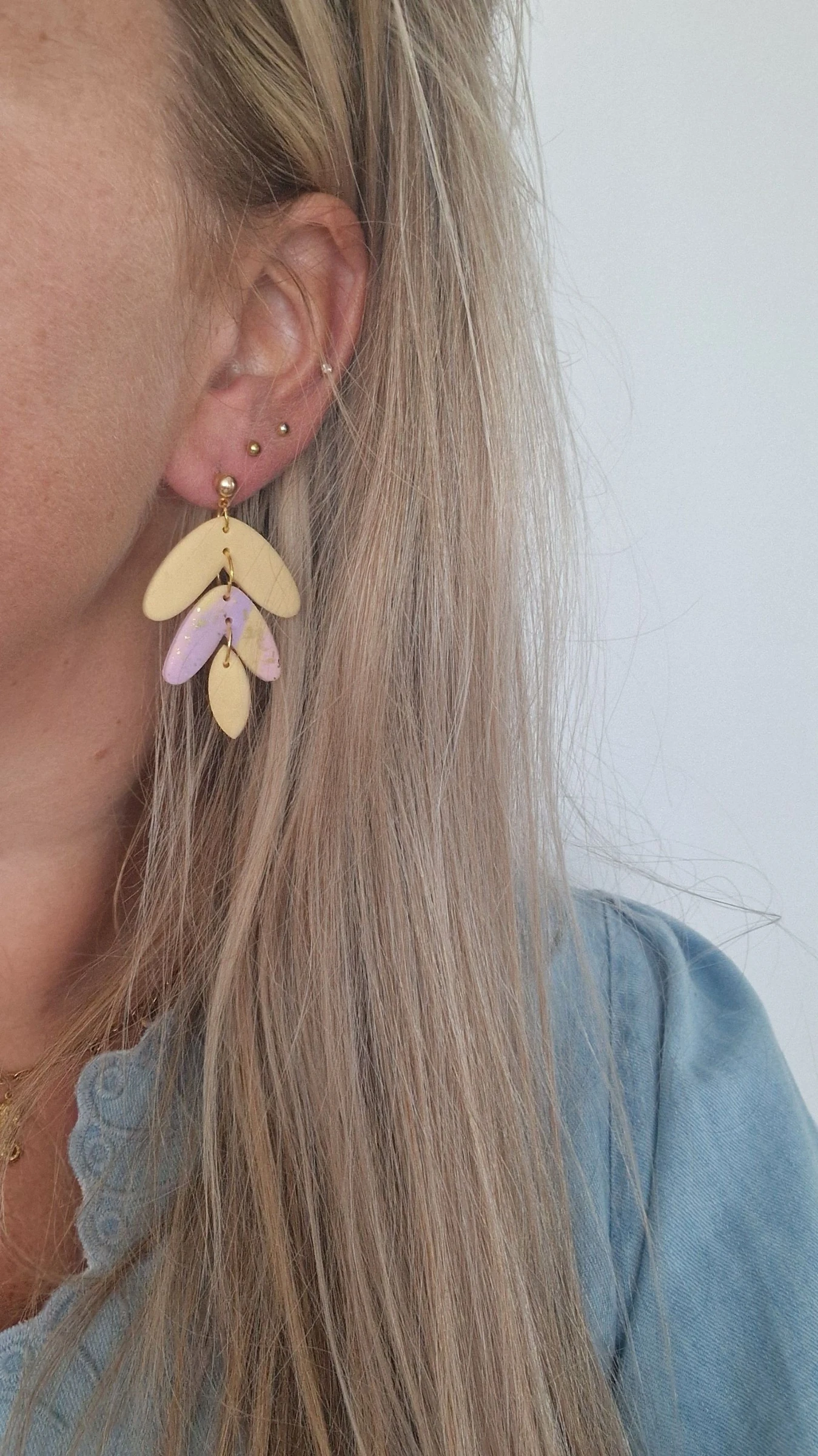 *neuf* boucles d'oreilles jaunes avec lilas et rose – photo 2